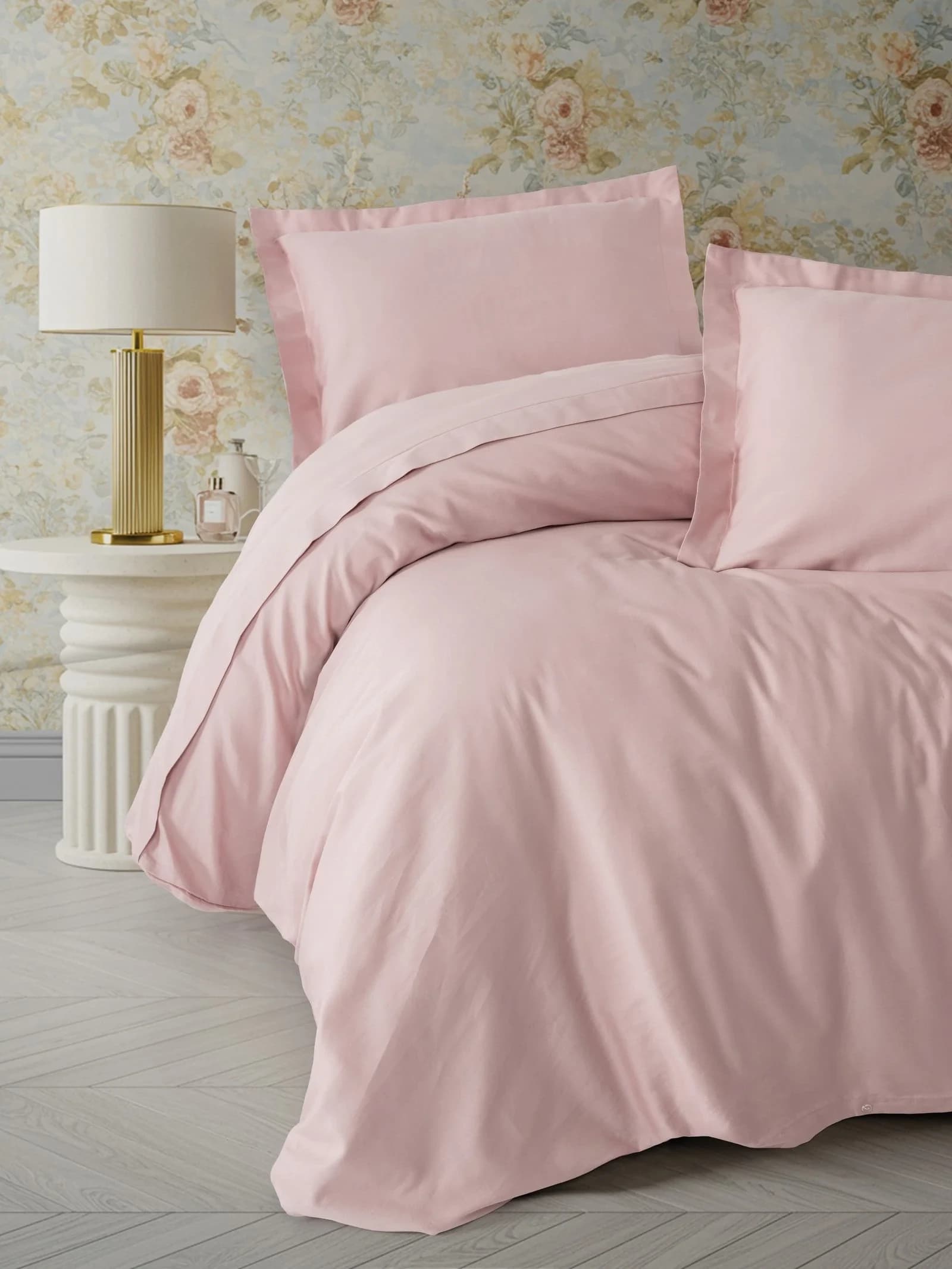 Elegant Pudra Çift Kişilik Saten Nev Takımı